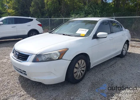 2010 Honda Accord 2.4 Lx из США, поврежденный, VIN 1HGCP2F35AA098848